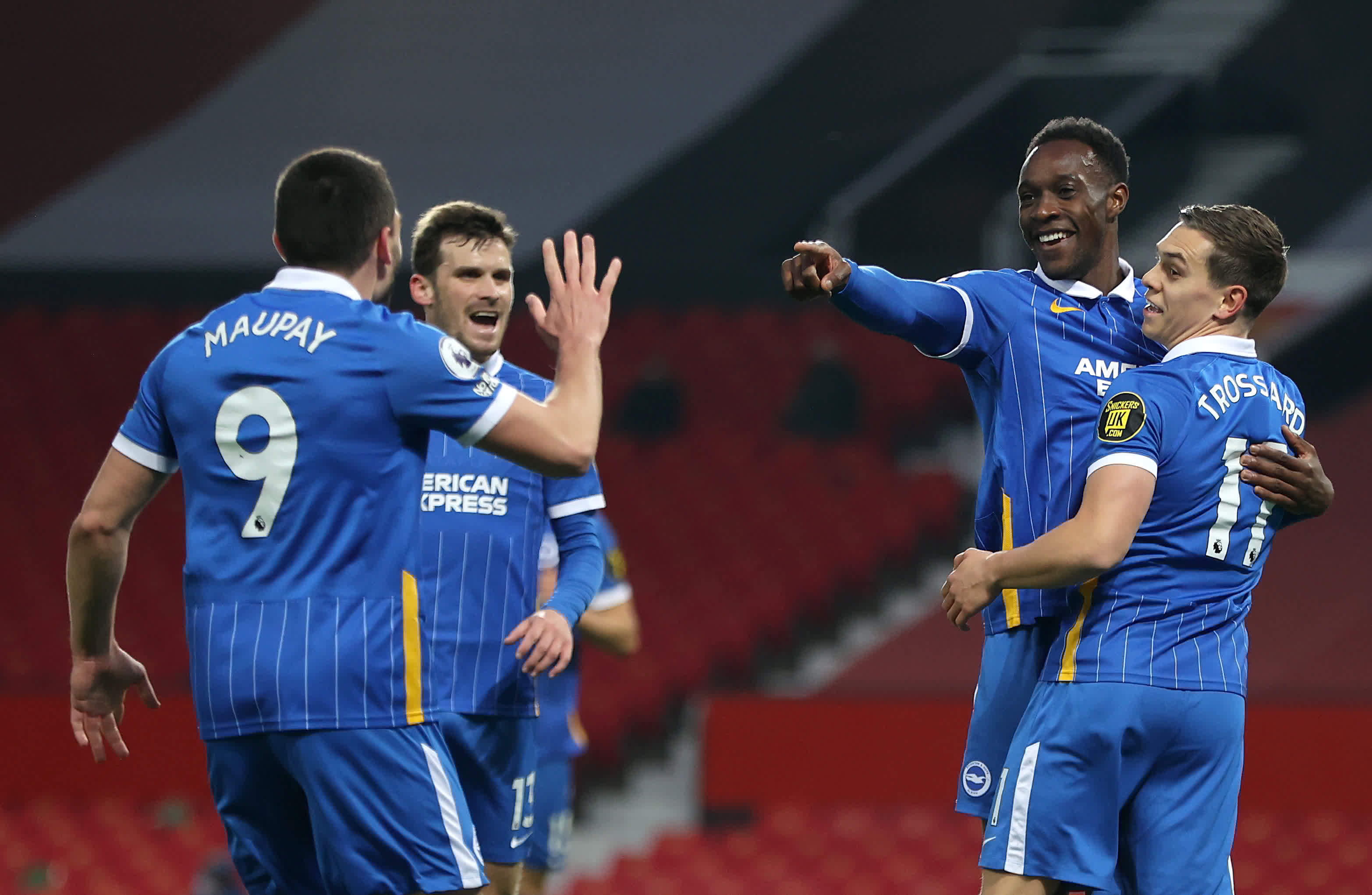 队后防的坚 队后防的坚